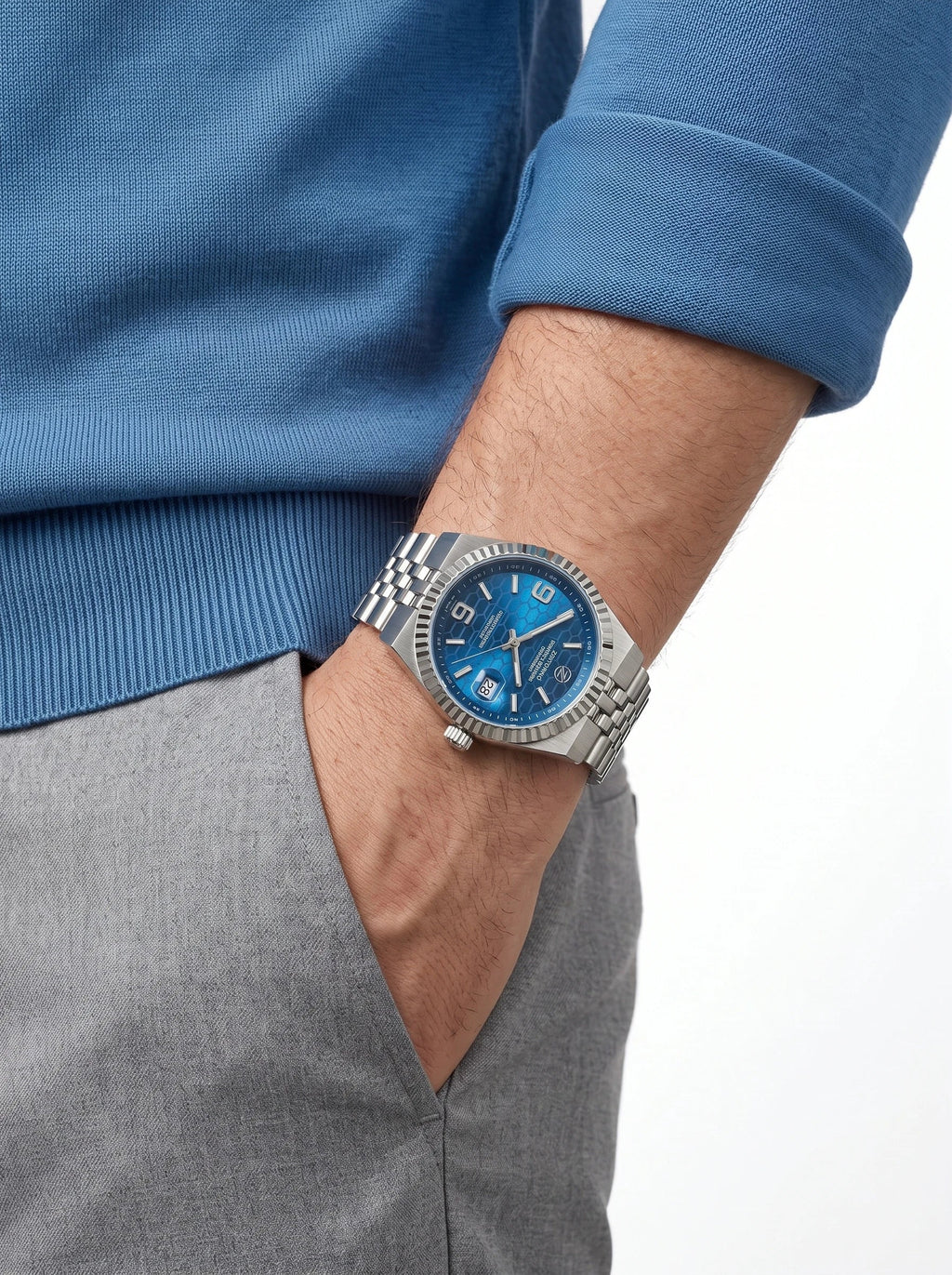 Rovermark Electric Blue
